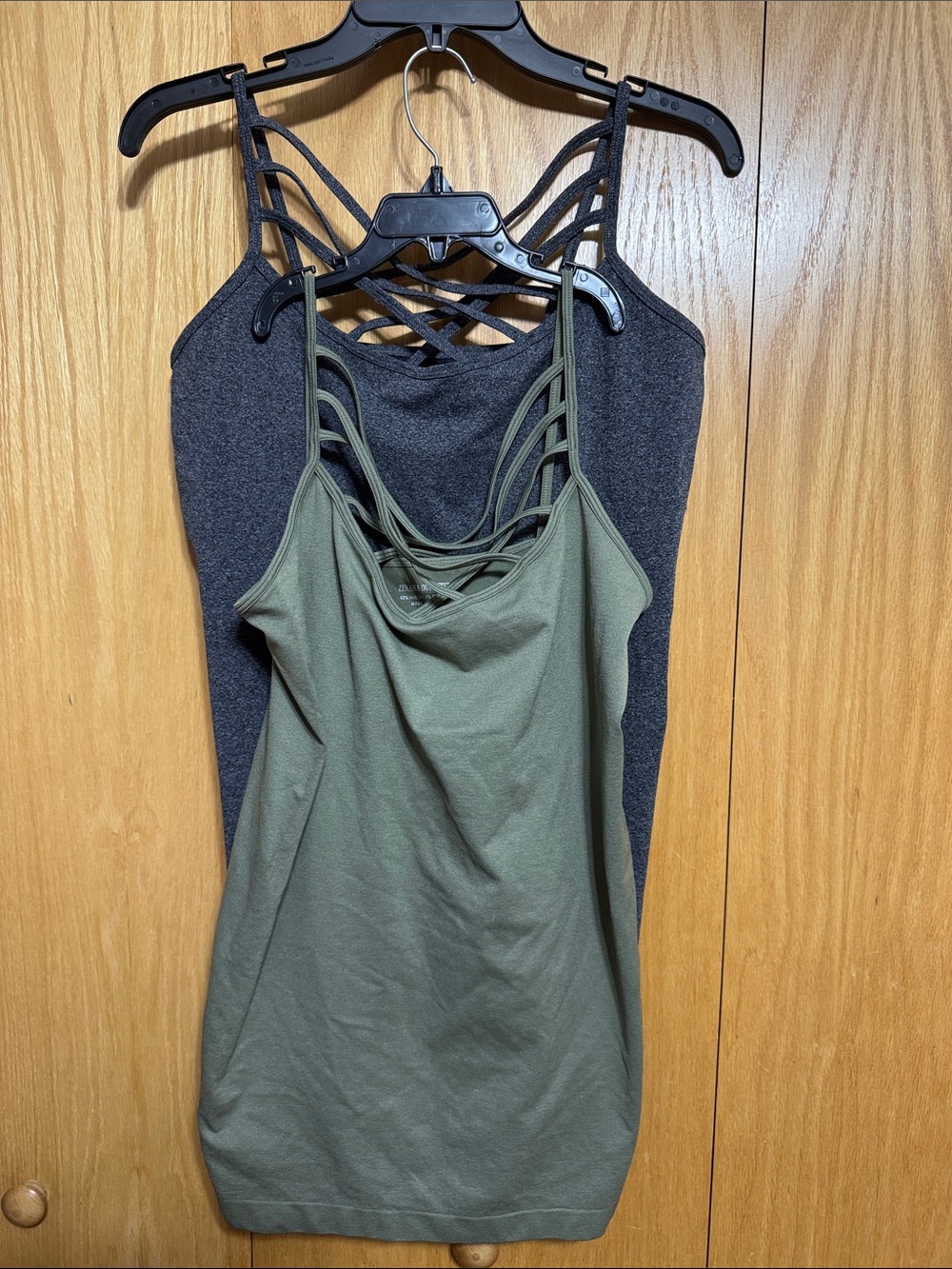 Zenana Outfitters Set of 2-Olive Green & Heathered Charcoal Strappy Camisole